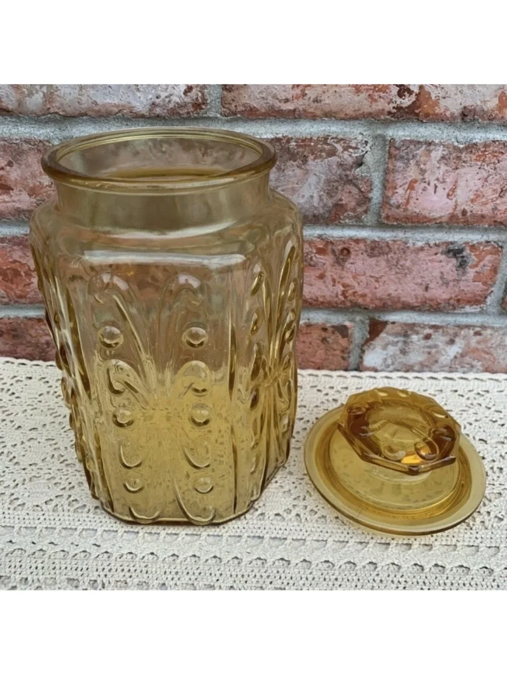Vintage LE Smith Yellow Amber Atterbury Scroll Glass Canister Jar With Lid